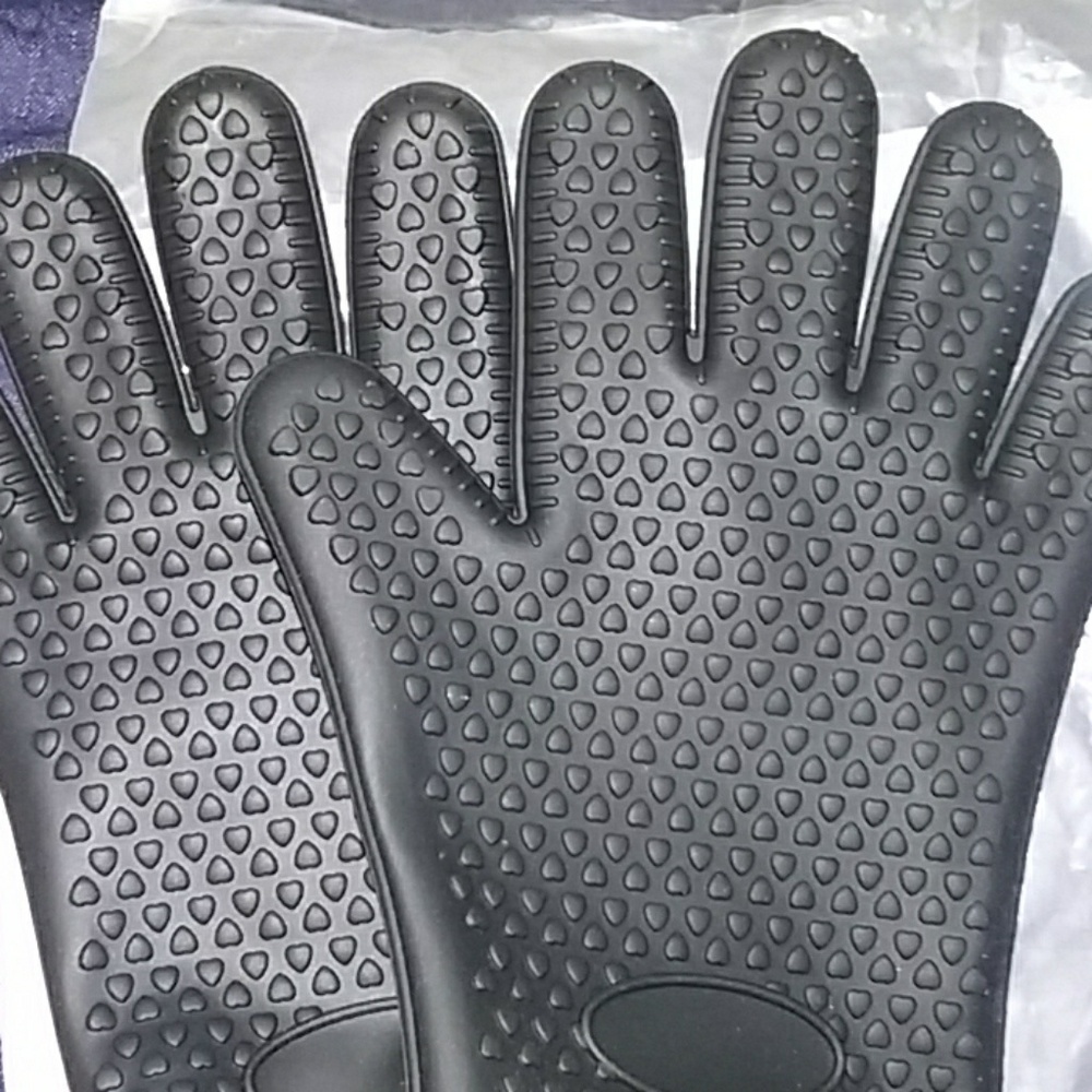 Kitchen  gloves